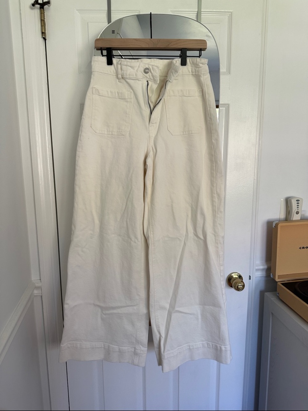 H&M Cream Wide Leg High-Rise Jeans